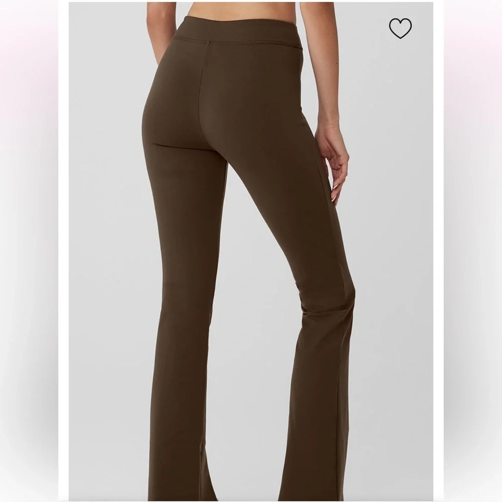 ALO AIRBRUSH HIGH WAIST FLUTTER LEGGINGS SIZE XS NWOT ESPRESSO